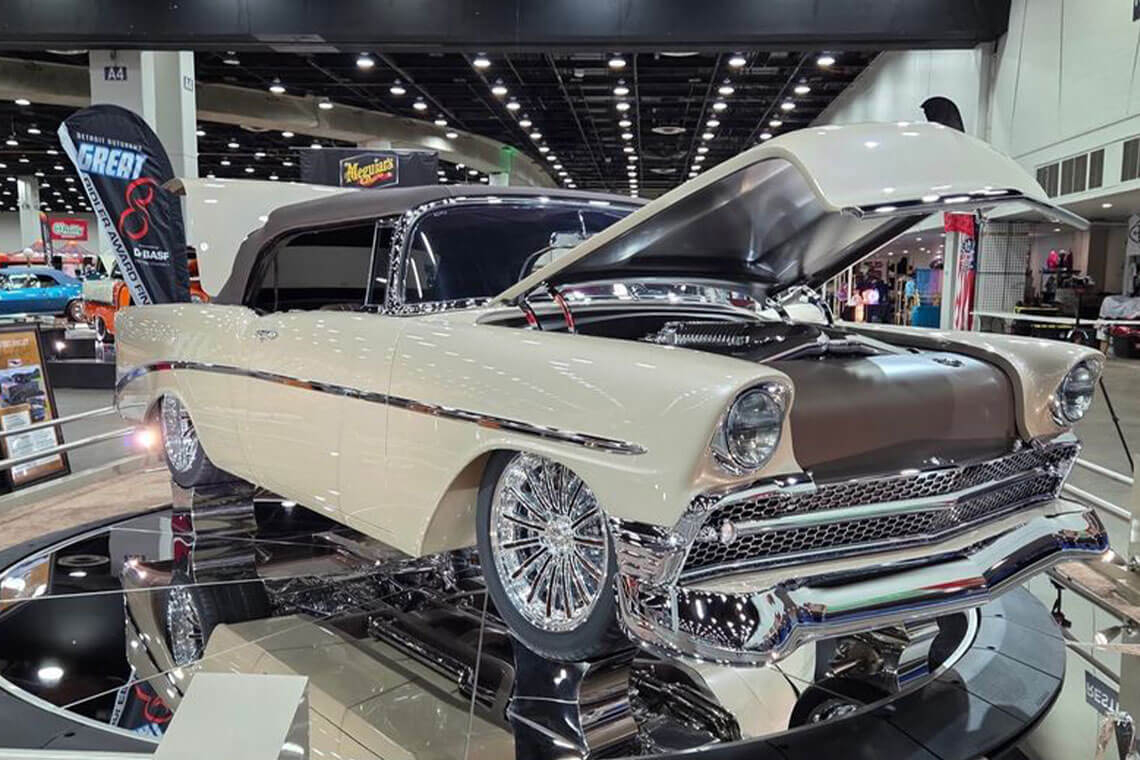 Hot Rod Wins Detroit Award 