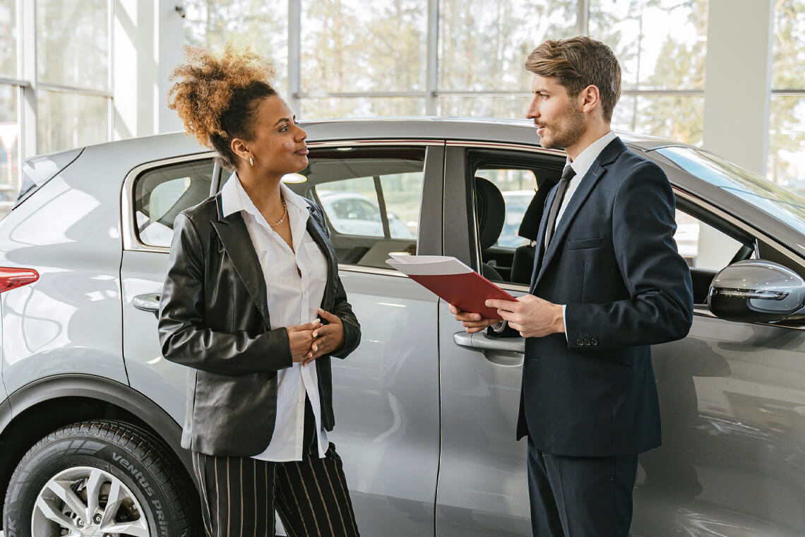 Study: Traditional Dealerships Remain Top Choice