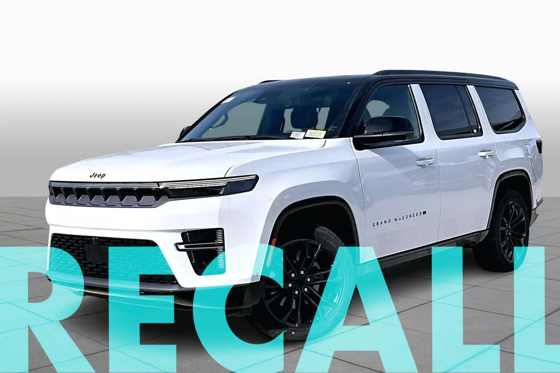 Detroit Automaker Recalls SUVs