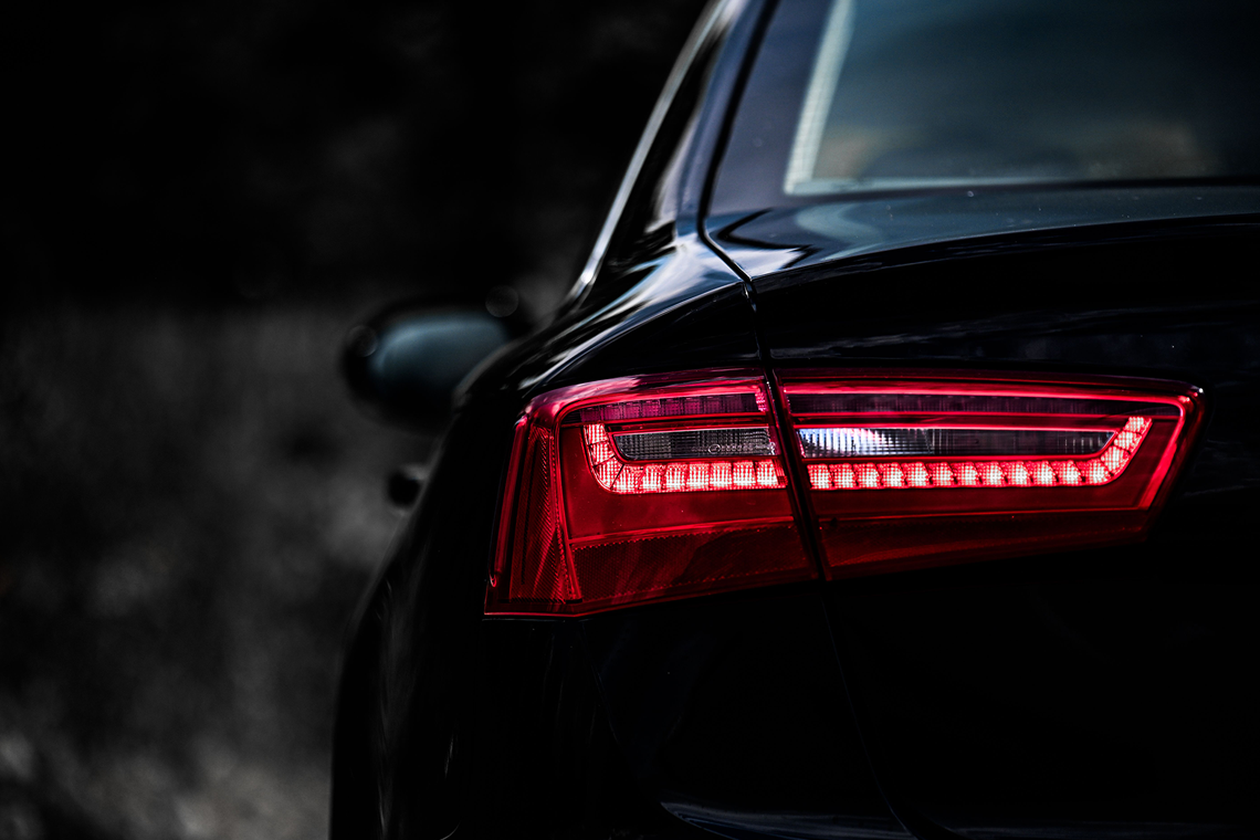Beyond the $40 Paywall: Zoooom Launches Visual AI Car Reports