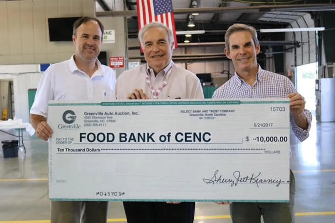 GM Gives $350 Grant to MADD